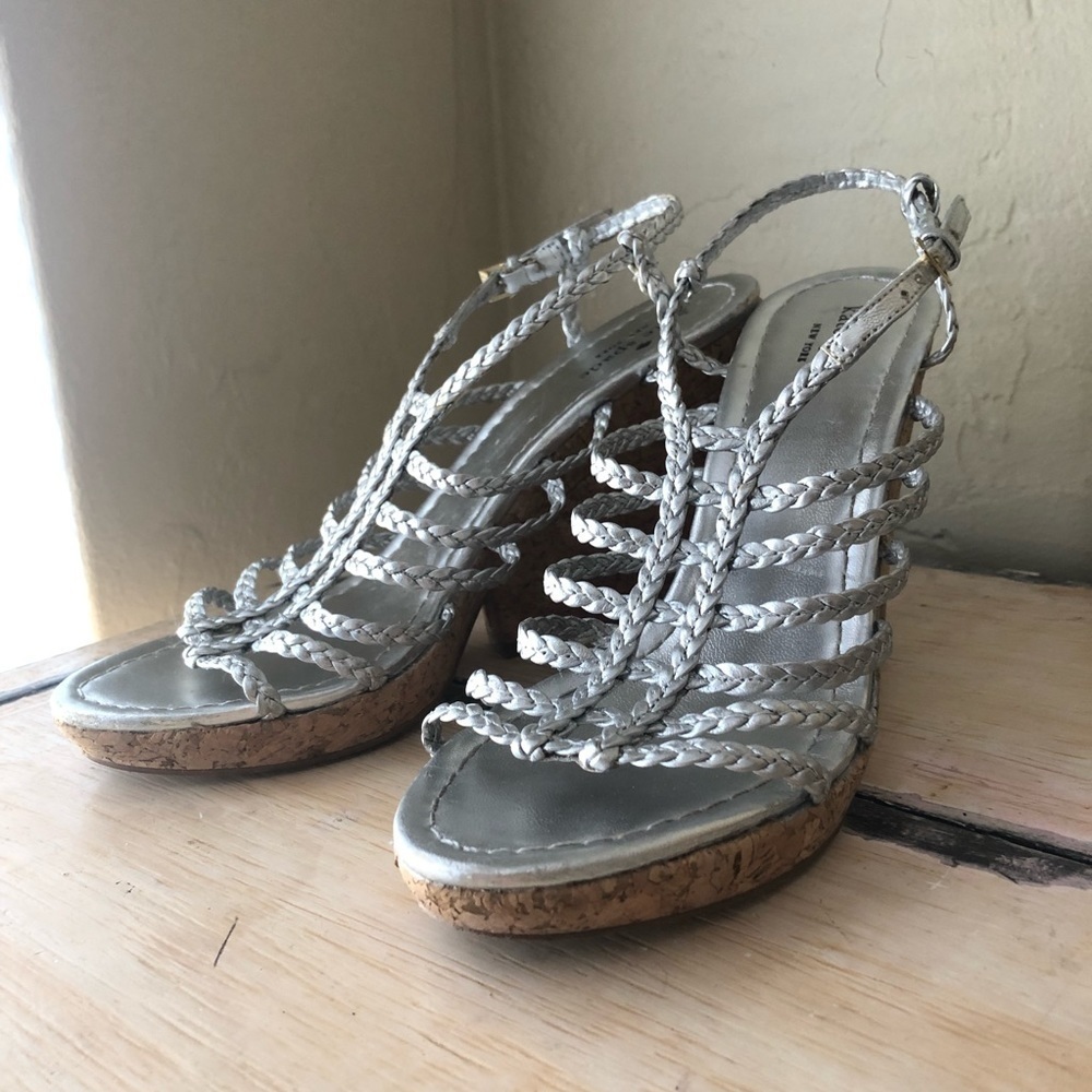 𝅺KATE Spade Silver Cork-heeled Wedges